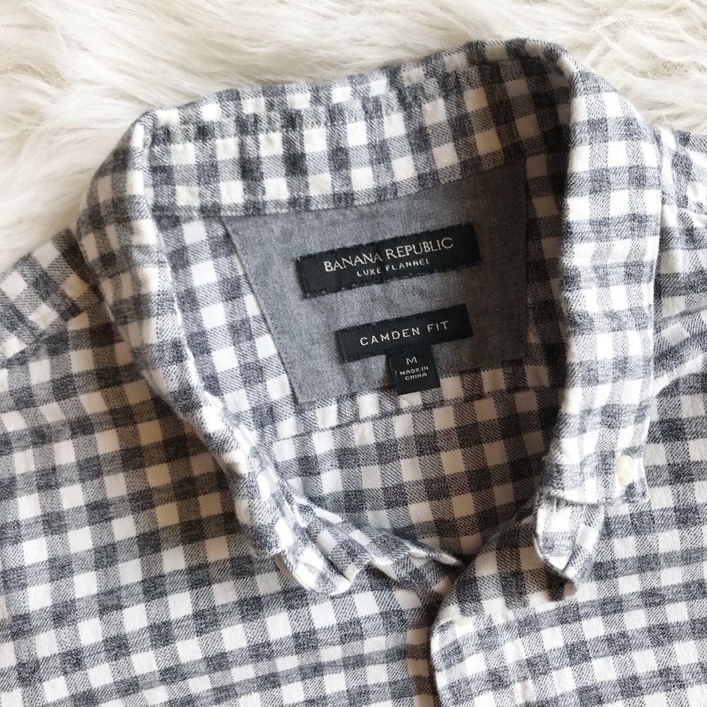 Banana Republic Gingham Luxe Flannel Camden Fit - Picture 3 of 4